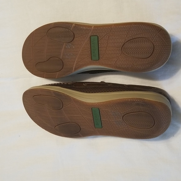 Sperry Boat Shoes - Picture 3 of 5